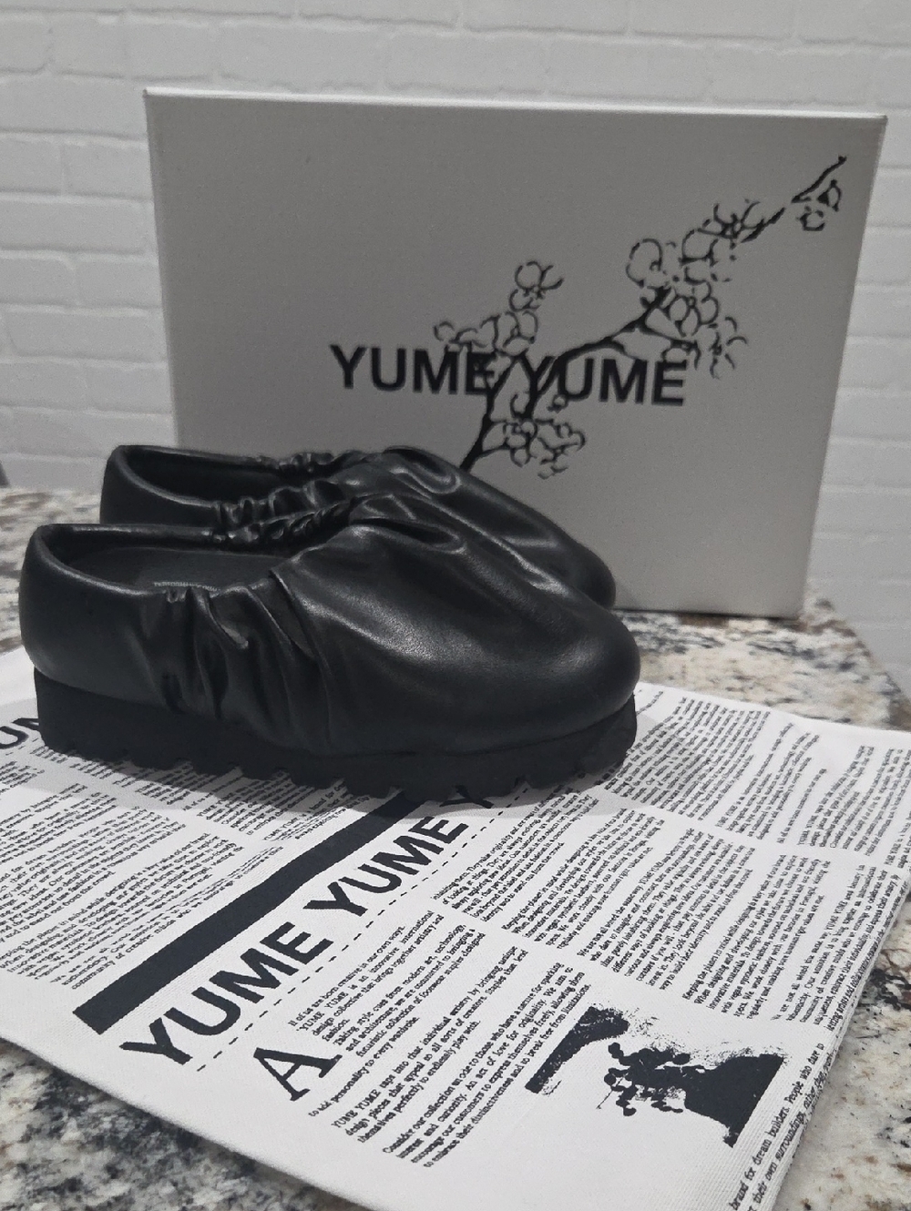 Yume Yume Black Ruched Backless Loafers